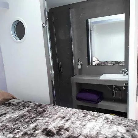 Nocleg ze śniadaniem D'hotes Naturiste, Village Naturiste Cap D'agde, Draps, Serviette, Cafe, Menage Inclus En Fin De Sejour