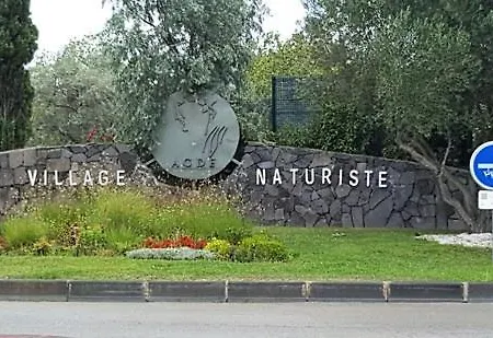 Nocleg ze śniadaniem D'hotes Naturiste, Village Naturiste Cap D'agde, Draps, Serviette, Cafe, Menage Inclus En Fin De Sejour Agde