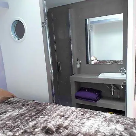 D'hotes Naturiste, Village Naturiste Cap D'agde, Draps, Serviette, Cafe, Menage Inclus En Fin De Sejour *