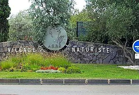 D'hotes Naturiste, Village Naturiste Cap D'agde, Draps, Serviette, Cafe, Menage Inclus En Fin De Sejour Agde